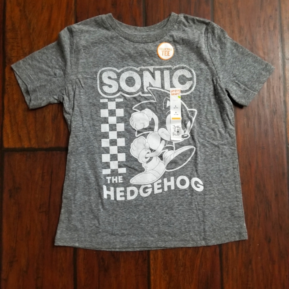 NWT Sonic The Hedgehog Tee